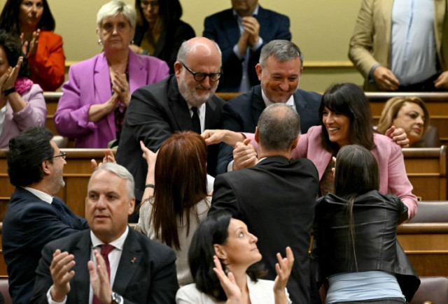 Photo of Court Approves Amnesty Law for Catalan Nationalists